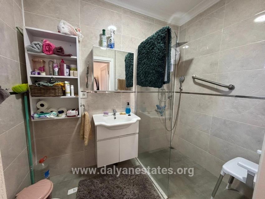 Eingeschossiges Haus Mit 2 Schlafzimmern Und Einem Zusätzlichen Zimmer Auf Einem 459 M² Großen Grundstück In Okçular Zu Verkaufen