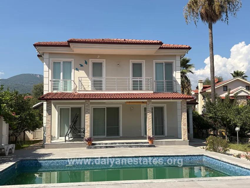 4+1-Zimmer Villa Zu verkaufen in Dalyan Bz. Ortaca - 520 m²