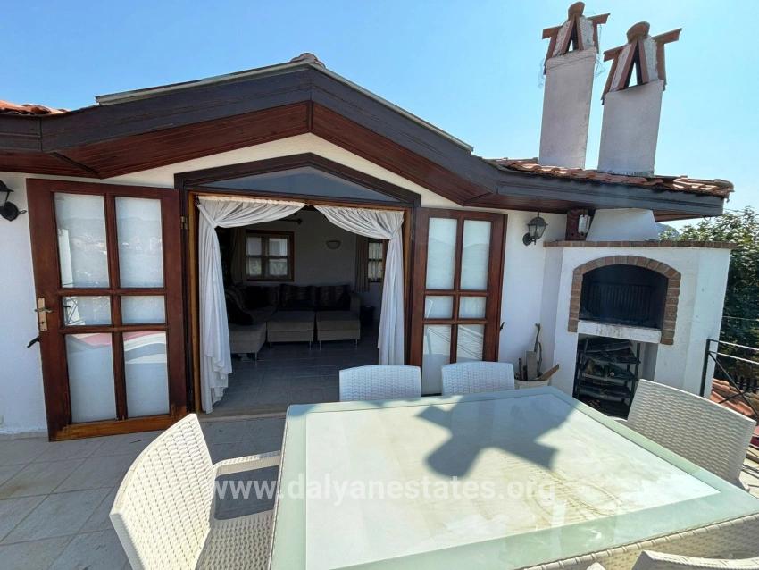 Villa Zum Verkauf Auf Einem 600 M² Großen Grundstück In Dalyan Arıkbaşı