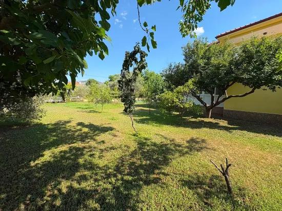 Dalyan Gülpınar 1000m2 Grundstück Innerhalb 4+2 Zu Verkaufende Villa
