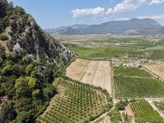 In Dalyan 20.786m2 Verkaufsfeld