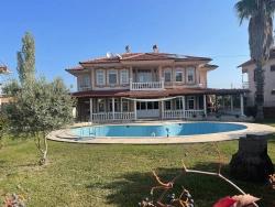 4+1-Zimmer Villa Zu verkaufen in Dalyan Bz. Ortaca - 1.000 m²