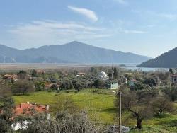 Feld Zu verkaufen in Çandır Bz. Köyceğiz - Gehäuse-Zonierung - 2.023 m²