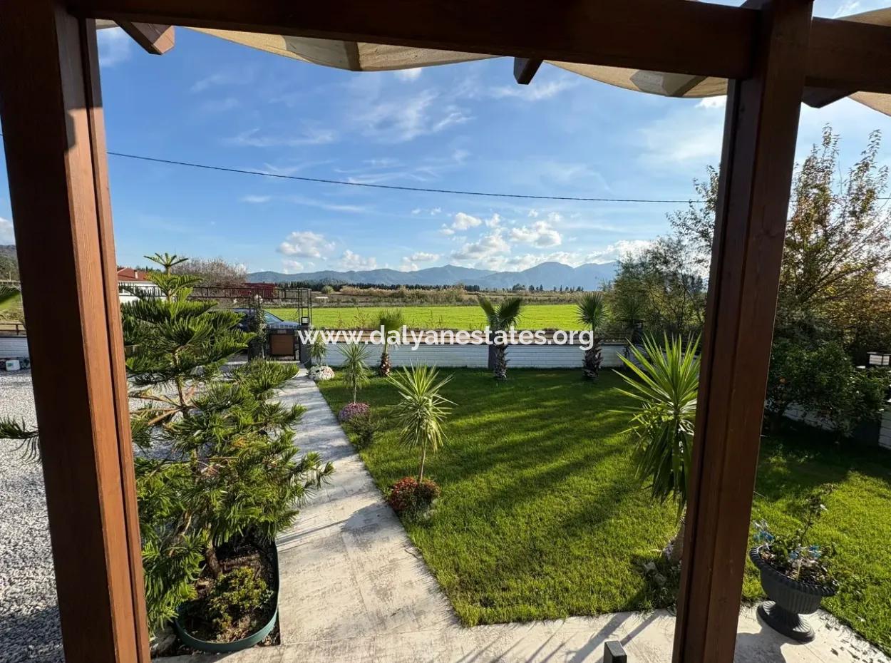 4 1 Villen Zum Verkauf Auf 14.136 M2 Feld In Eskiköy