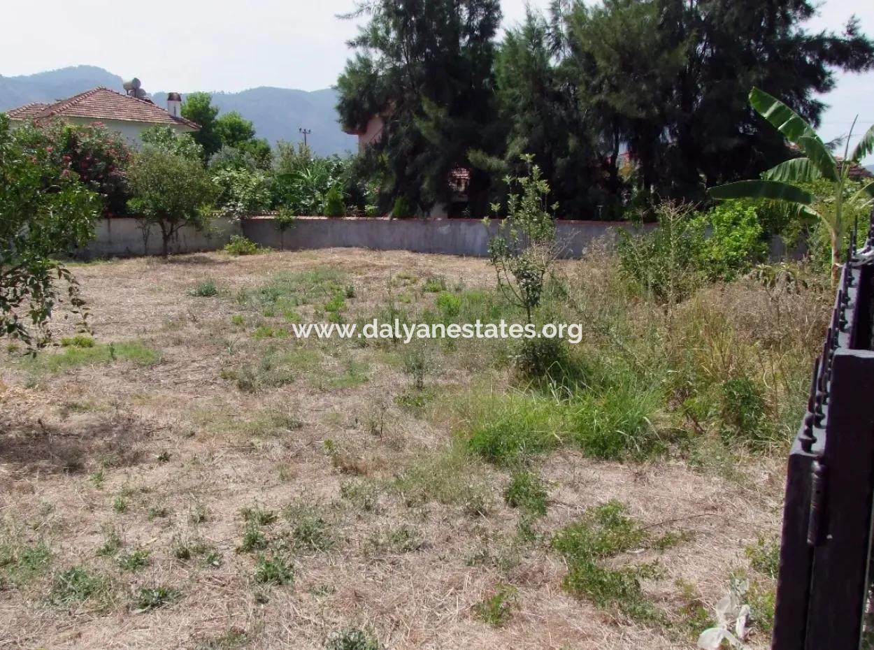 676M2 Grundstück Zum Verkauf In Dalyan Zum Verkauf In Dalyan An Der Ecke