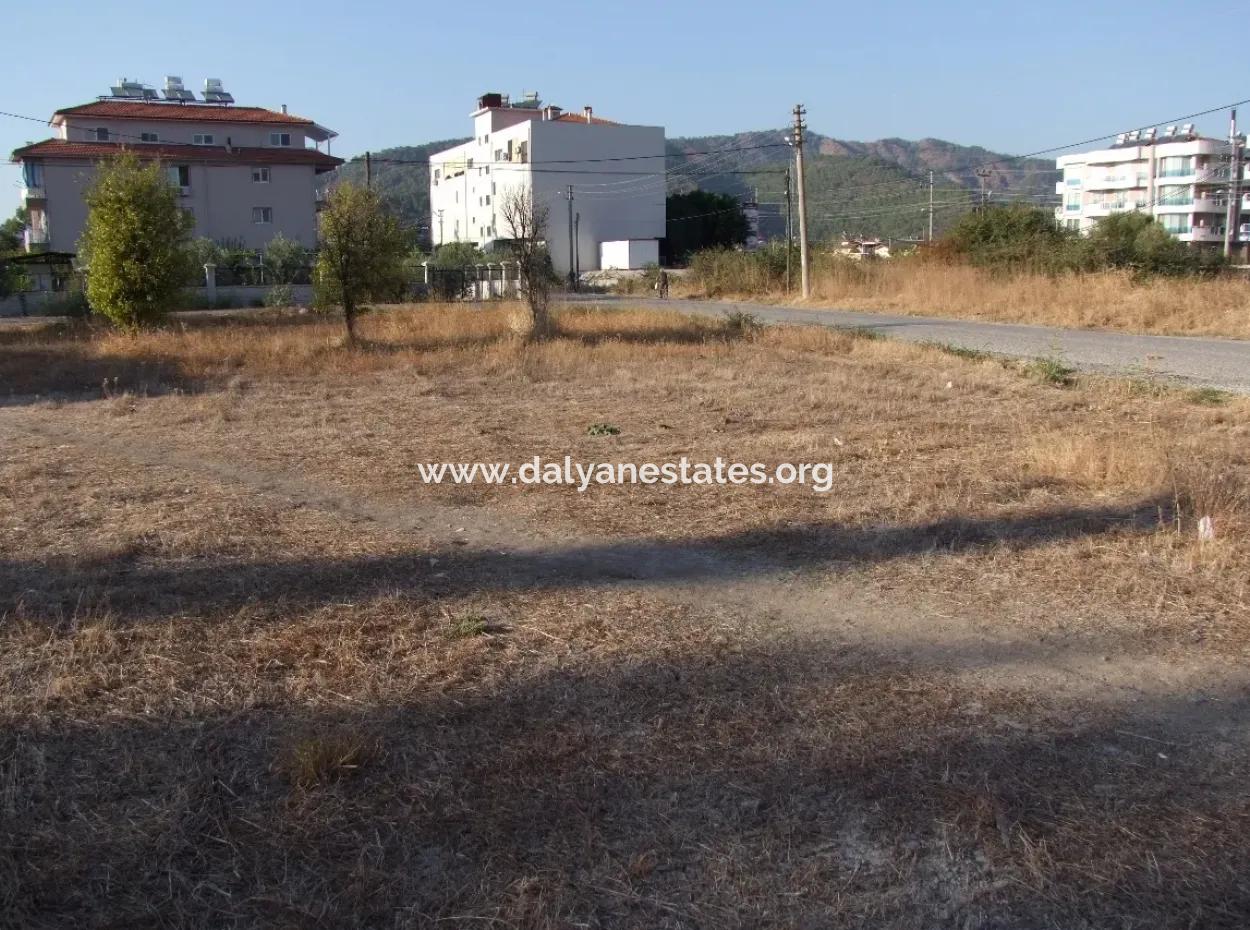 For Sale Land 884Sqm