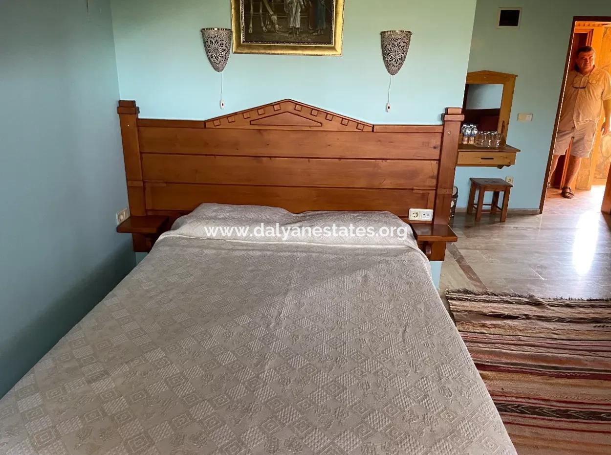 19-Zimmer-Hotel Zum Verkauf Auf 7.500 M2 Grundstück In Dalyanda