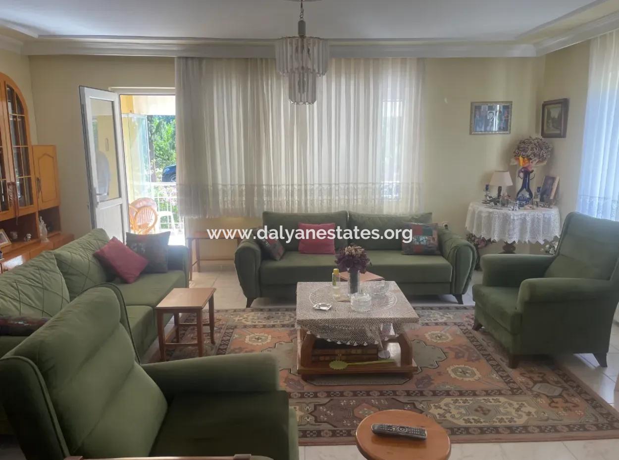 4-Stöckige Wohnung Zum Verkauf In Ortaca Çaylı