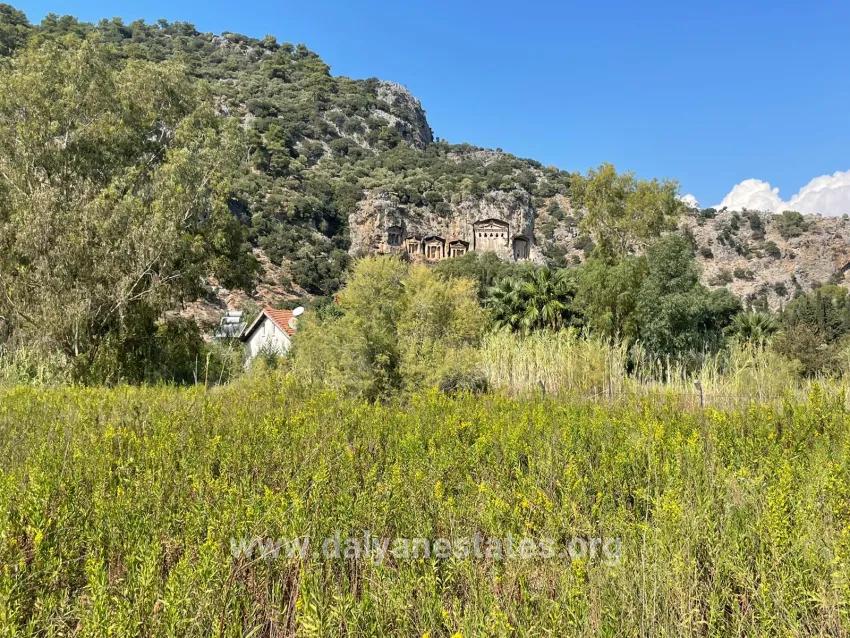 2765m2 Detached House For Sale In Çandır, Right Next To The Canal