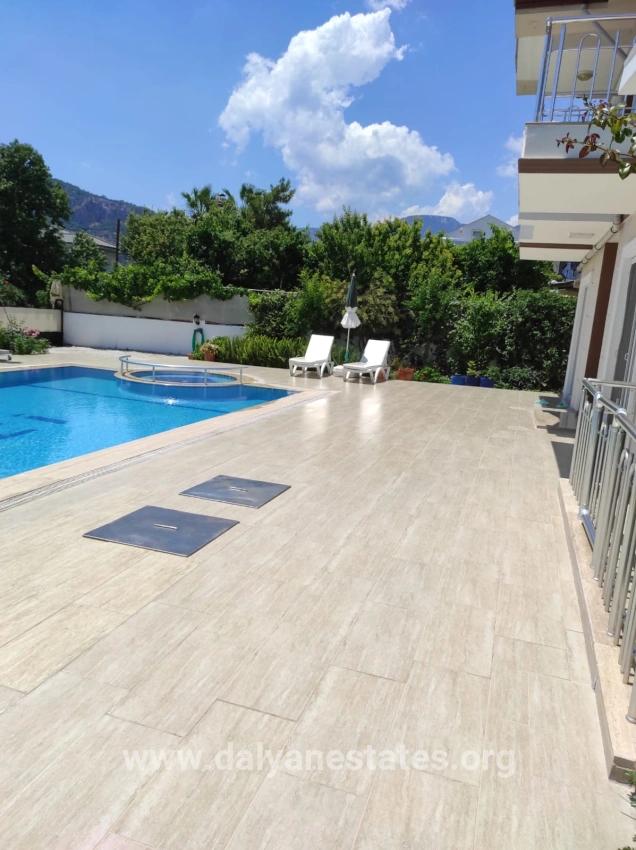 4+1 Villa For Sale On A Corner Plot Of 545m2 In Dalyan Gülpınar