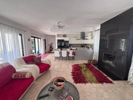 Corner Plot Of 980m2 With 5+1 Rooms For Sale In Dalyan, Maraş.