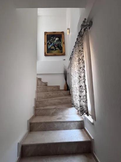 Corner Plot Of 980m2 With 5+1 Rooms For Sale In Dalyan, Maraş.