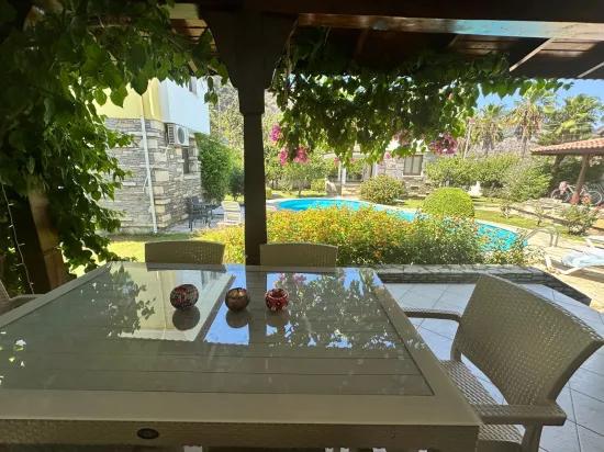 Dalyan Gülpınar'da Site Içerisinde 2+1 Satılık Villa Translates To Dalyan Gülpınar In The Site 2+1 For Sale Villa, However Following The Rules: In Gülpınar, Dalyan, Within The Site 2+1 Villa For Sale