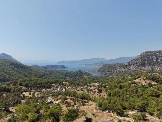Villa 4+1 for sale with lake and sea view In Gökbel, Dalyan