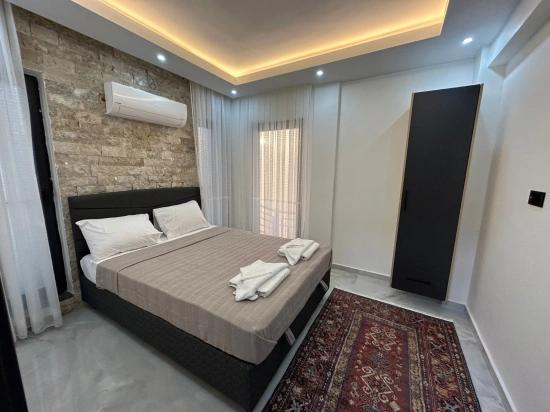 4+1 Villa For Sale In Eskiköy, Located In A 14,136 M2 Field