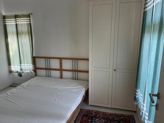 Detached Single-story House For Sale On A 2882 M2 Plot In Eskiköy.