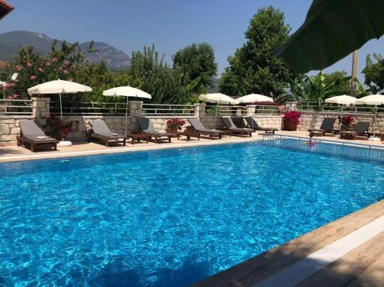 17 Room Boutique Hotel For Sale In Dalyan