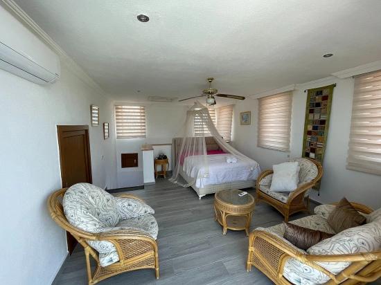 Luxury 4+1 Villa For Sale On A 7000m2 Plot With Dalyan Iztuzu Beach View