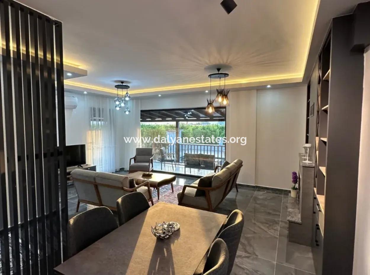 4 1 Villas For Sale In 14.136 M2 Field In Eskiköy