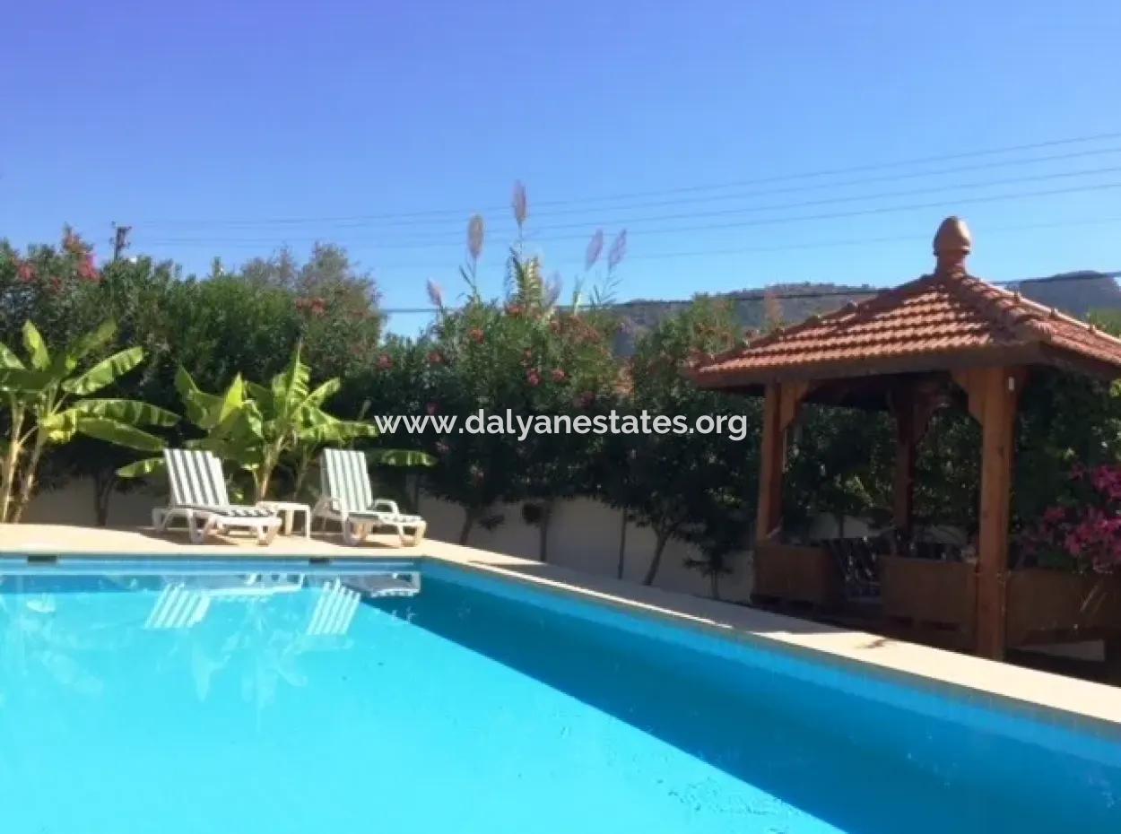 3 1 Villas For Sale In A Plot Of 645M2 In Arıkbaşı, Dalyan