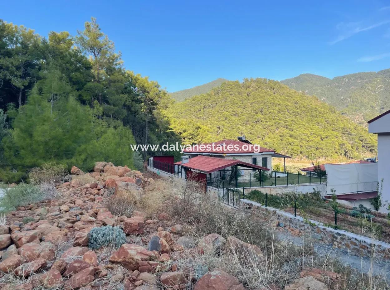 Land For Sale In Ekincik With Sea View 420M2 Zoned