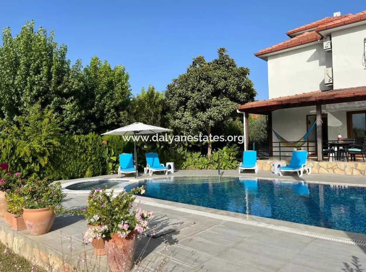 Villa For Sale In Okçular On 1007M2 Plot