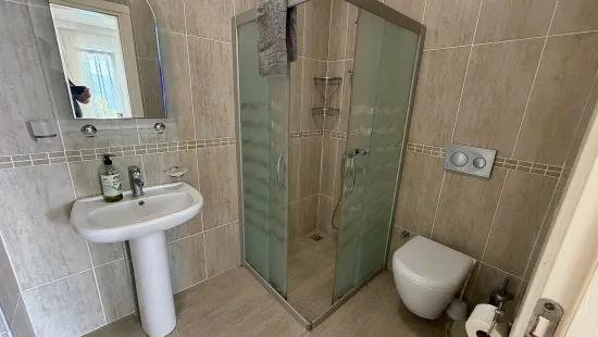Вилла 4+1 с видом на озеро и море на продажу в Dalyan Gökbel