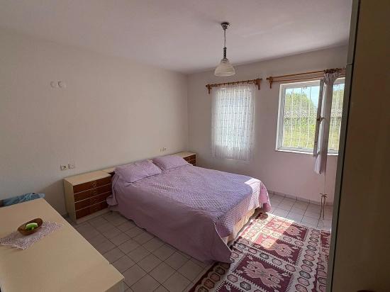 Продается Двухэтажный Дом На Участке Площадью 514 М2 В Окчуларе.