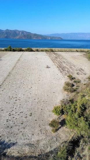Çandır'da Göle Sıfır 3210m2 Satılık 2b Arazisi