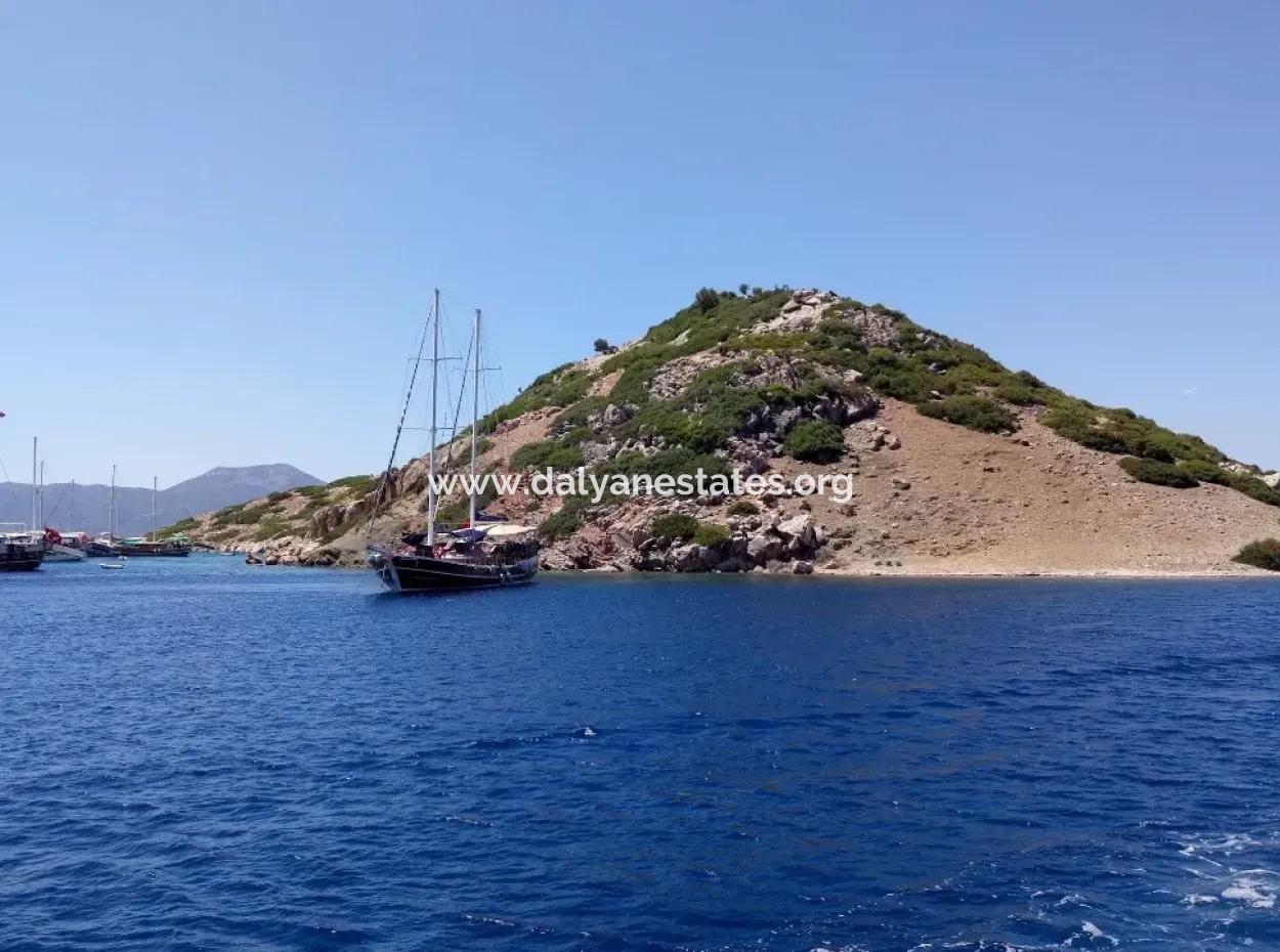 Bozburunda Satılık Villa Denize Sıfır Satılık Özel Koy