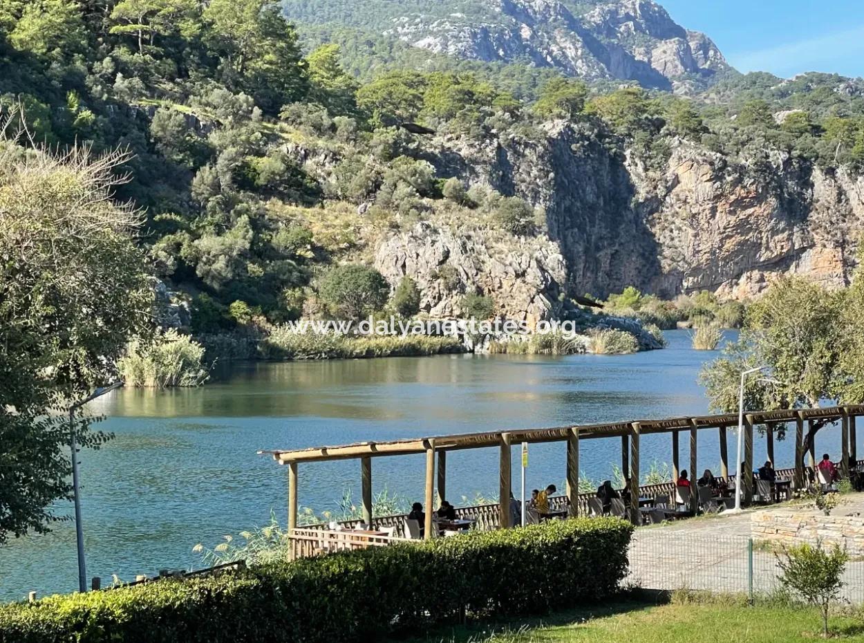 Dalyan Gülpınar'da 75M2 Kanala Sıfır Satılık Dubleks Apart