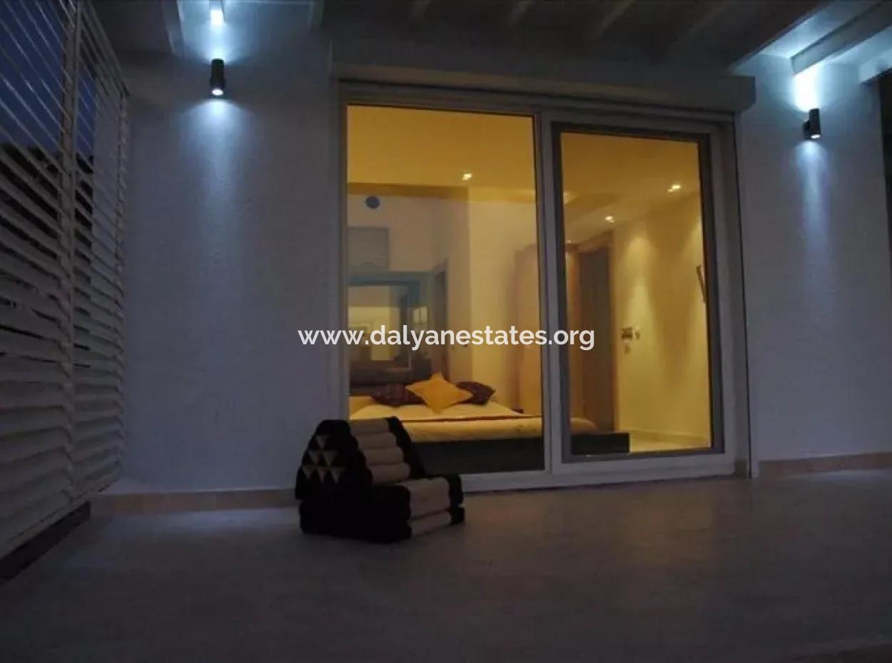 Kaş Denize Sıfır Satılık Villa Meyis Adasına Ve Deniz Manzaralı Satılık Villa